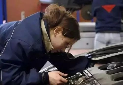 汽车太久不开打不着火解决方法,汽车几个月不开没电了怎么办