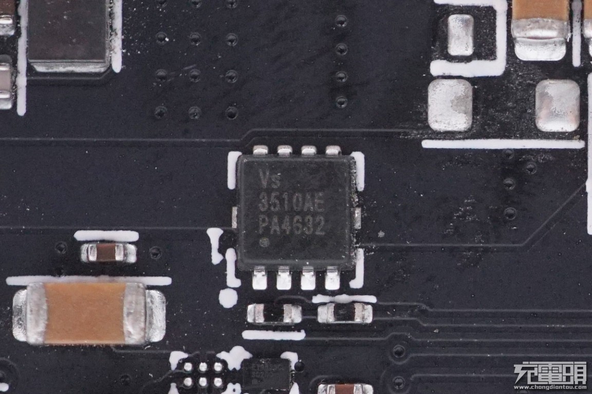 小米升降式无线充和80w无线充对比,小米20瓦无线充拆解