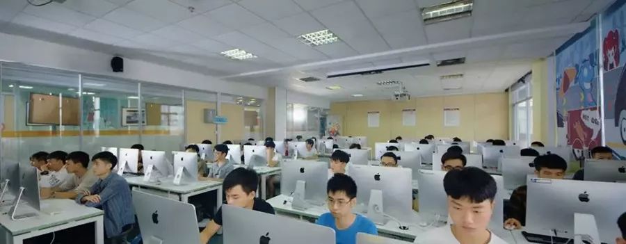 我是岭南，技工学校中的霸王“战斗机”