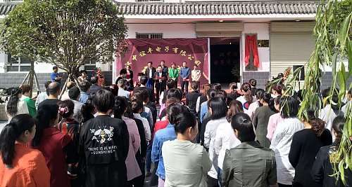 千里扶贫不了情！留坝挂职副县长的“毕业季”是这样度过的……