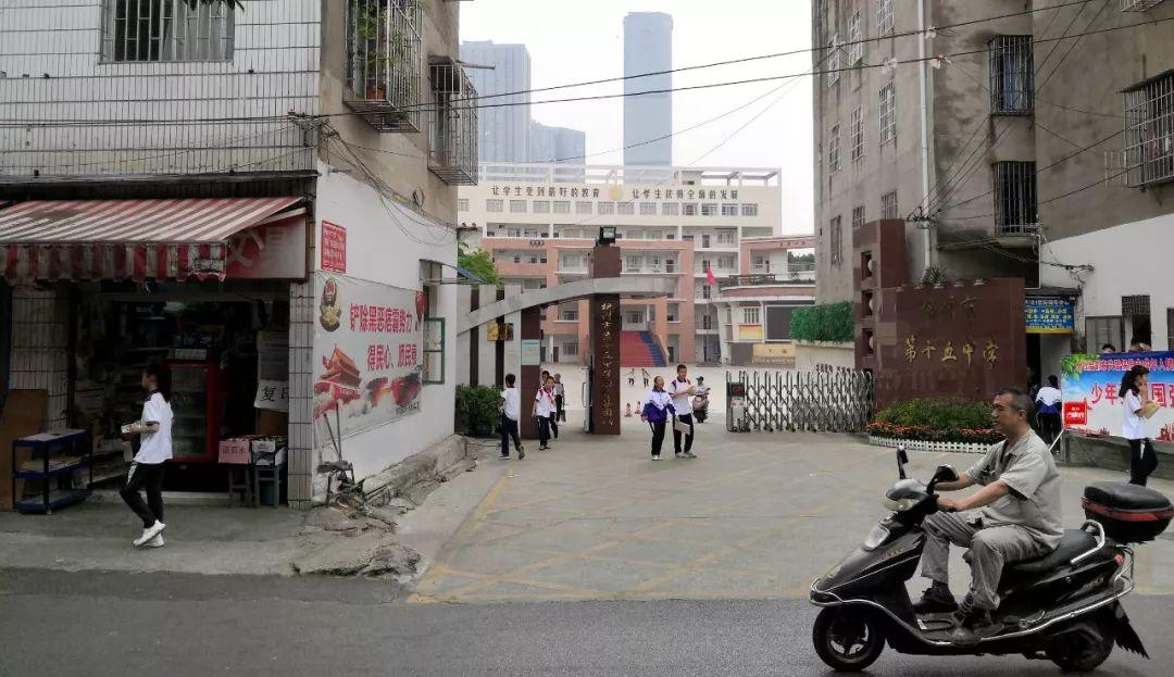 你守护世界我守护你少年的你,你守护世界我守护你