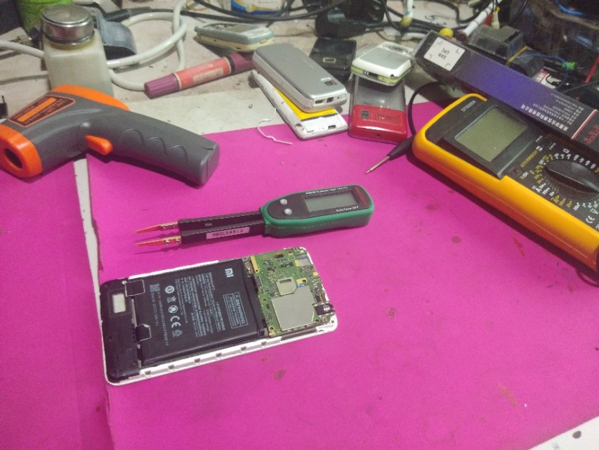 维修苹果手机主板需要什么工具,手机主板不开机维修思路