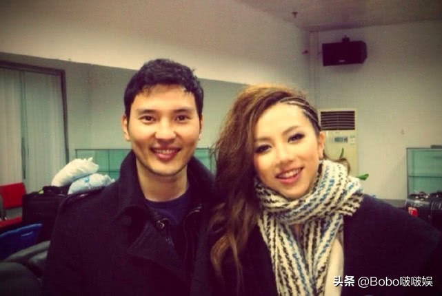 邓紫棋是多久和蜂鸟公司解约的,邓紫棋蜂鸟最新消息