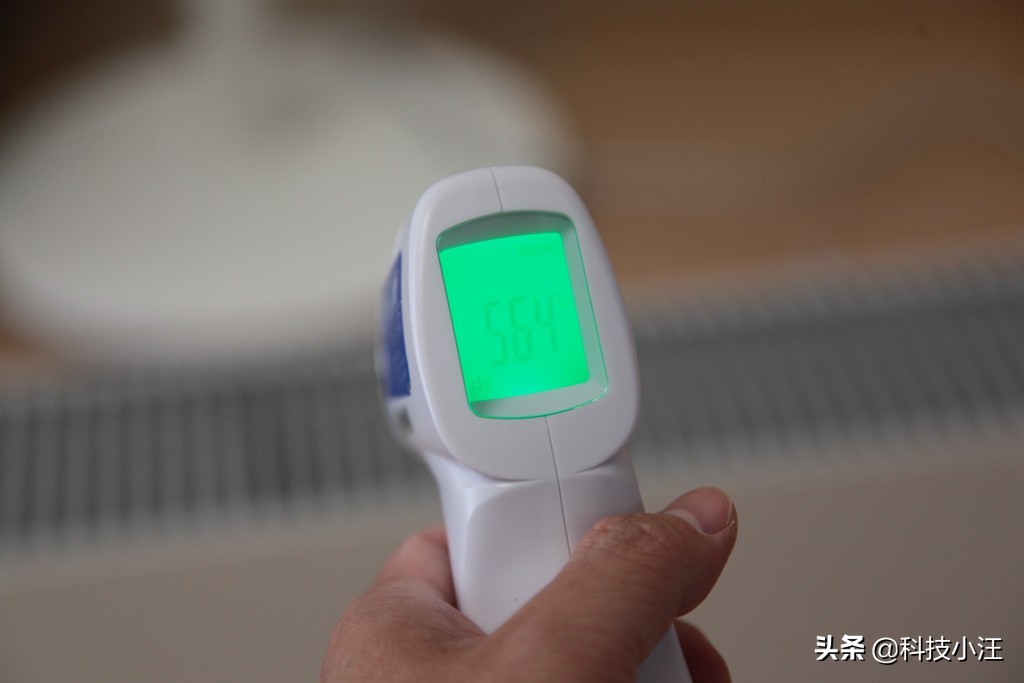 米家踢脚线电暖器远程控制,米家石墨烯踢脚线电暖器不暖了