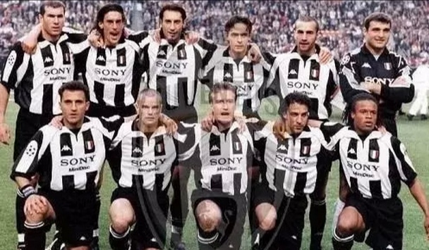 451阵型和442阵型谁更好,国足主力阵容的阵型是433还是442