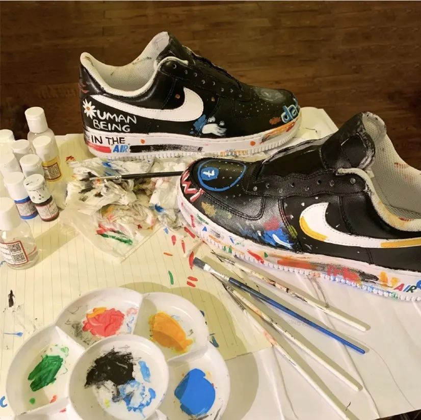 小白鞋烂大街是你没遇到这些款式,小白鞋问什么那么难穿