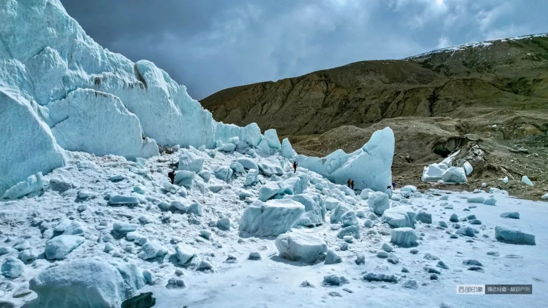 没时间废话了,快去希夏邦马