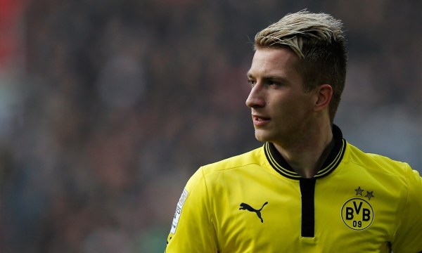 盘点足球坛颜值高的球员,足球场上现役最骚的球员