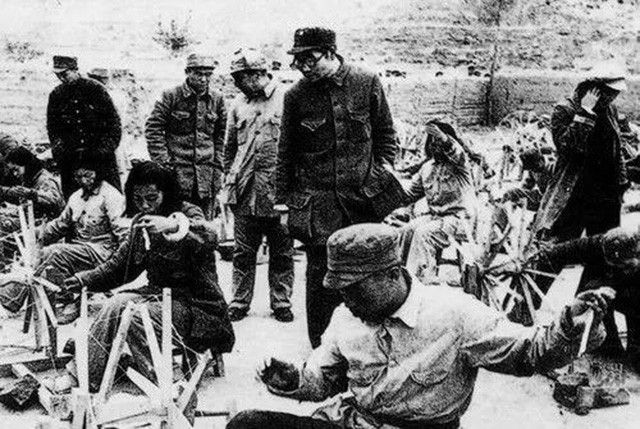 《为新中国浴血奋斗》004豪气冲天血脉张，爱国壮举冠南洋