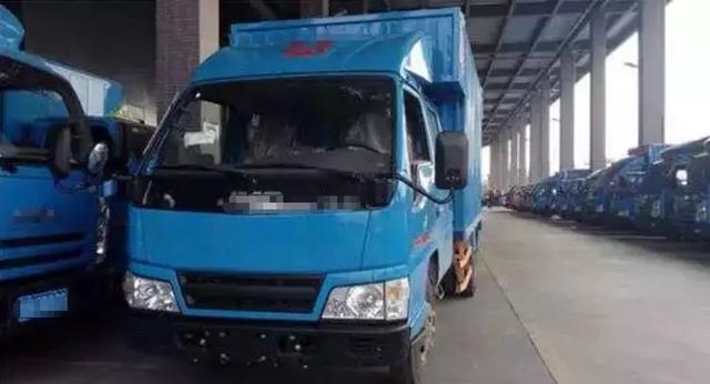 4米2跟6米8哪个好配货,跑配货什么车型好点