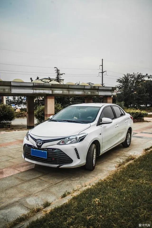 油耗低性价比高的车车,油耗低性价比高的车二手车新手