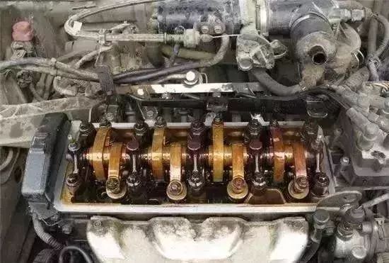 使用假机油的六大危害,辨别假机油最有效的方法