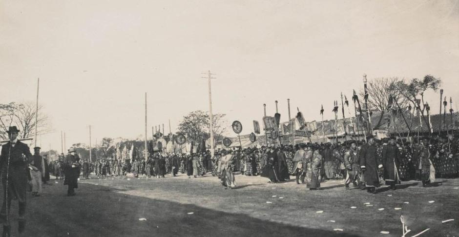 世界上最节俭的女人,世界上最败家女人