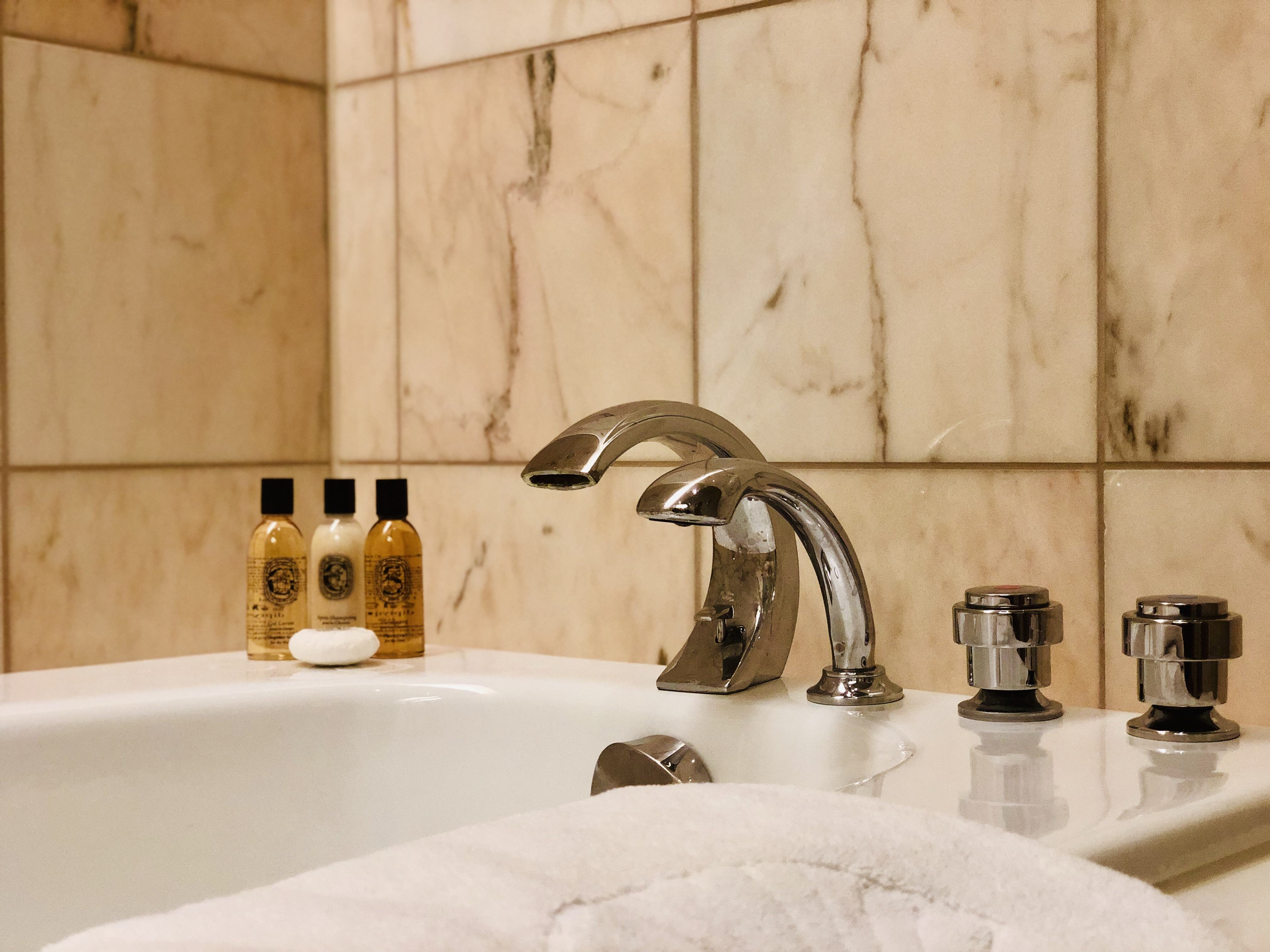 家用燃气热水器多少升最合适,家用燃气热水器选多少升