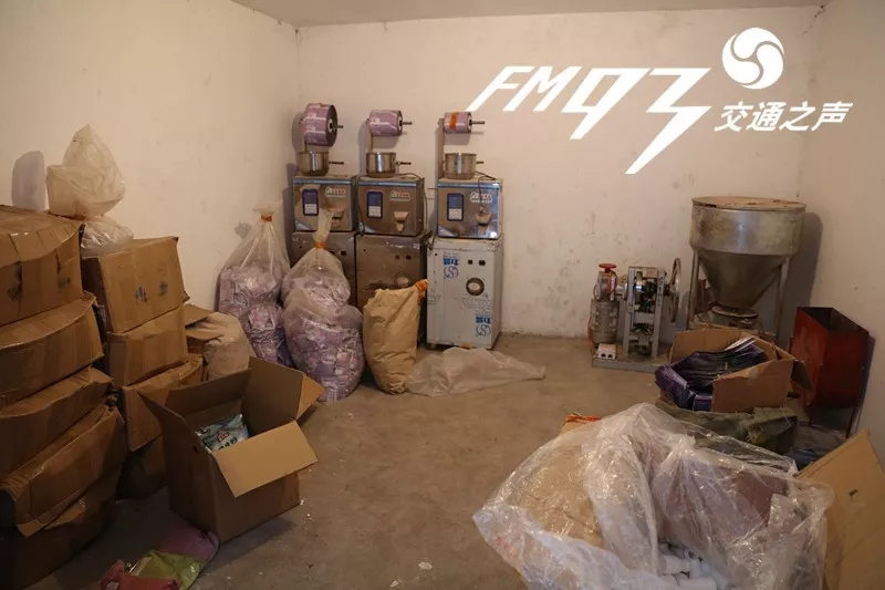 网红食品制作全过程,揭秘网红零食的恶心做法