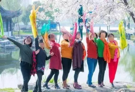 如何保养丝巾,丝巾日常小技巧