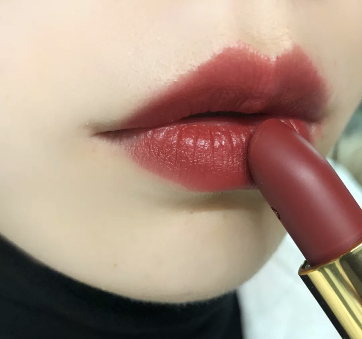 香奈儿山茶花口红627和58买哪个,香奈儿山茶花口红357和627哪个好