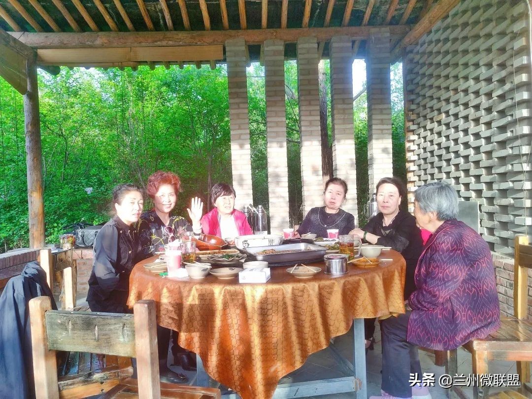 杏林湖黑天鹅,五一假期观光兰州