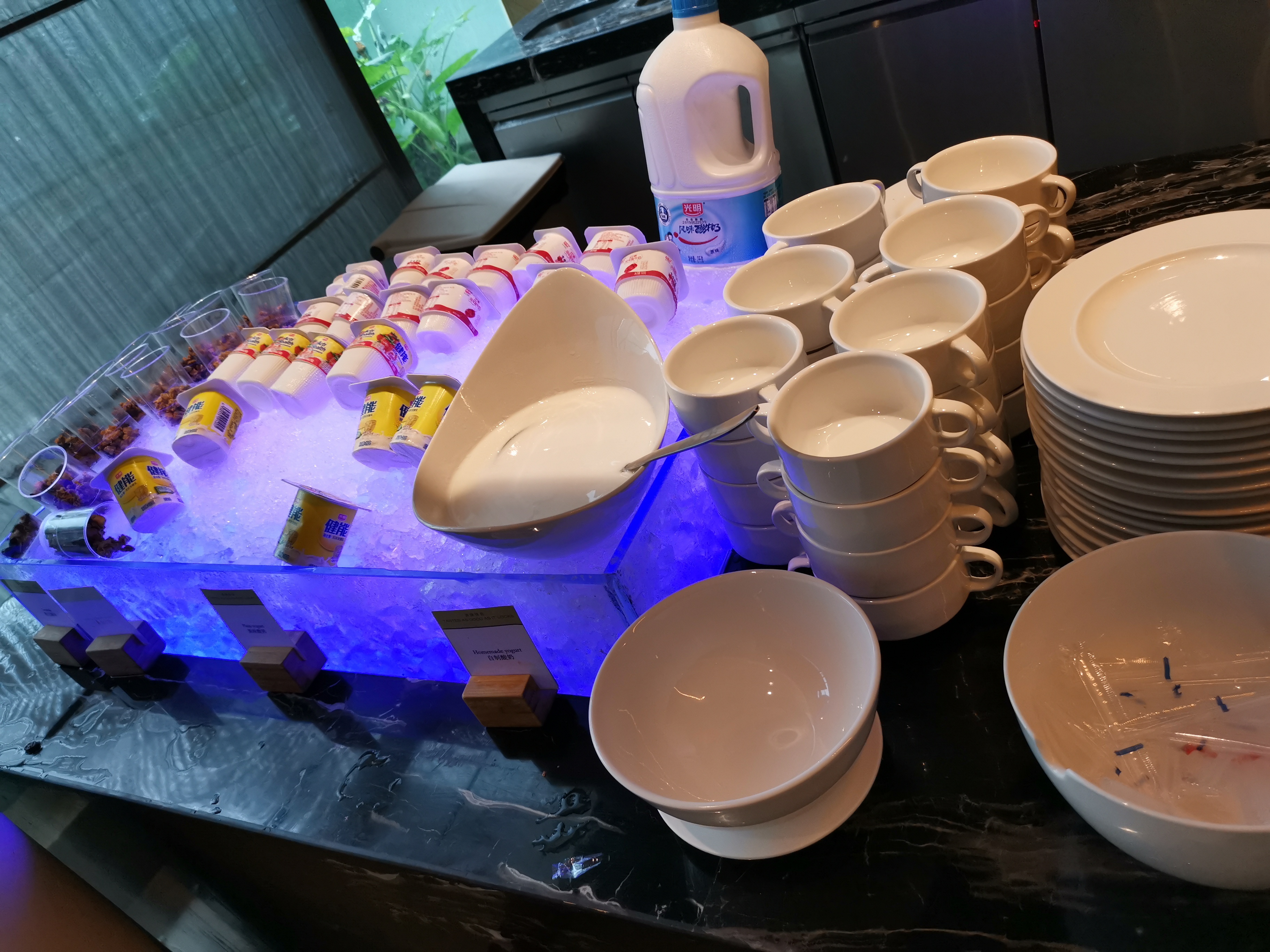 广州汇华希尔顿逸林酒店月饼,广州汇华希尔顿逸林酒店自助餐厅