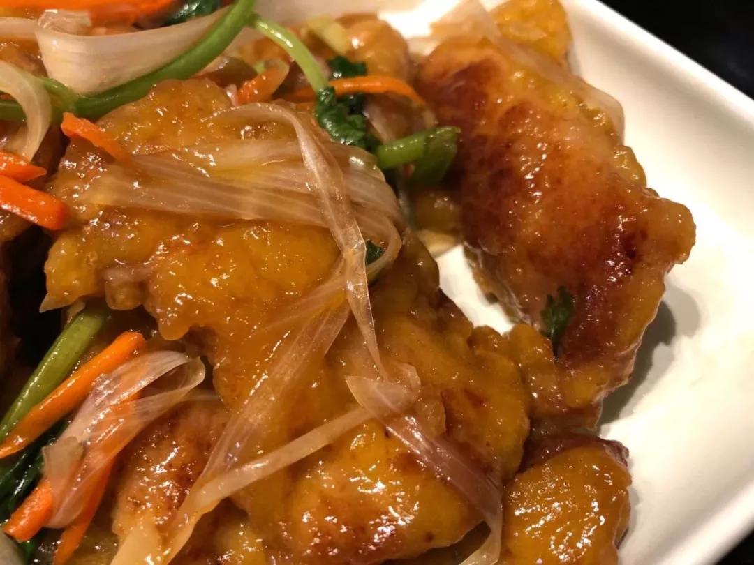 炸虾片寻找记忆中儿时的快乐,童年记忆中的美食炸虾片