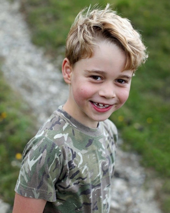 英国王室公主颜值图,英国王室的龅牙都遗传了谁