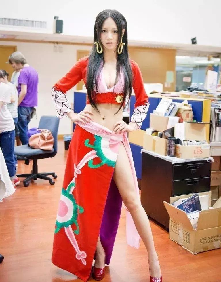 鍗冧嚎甯傚満,鍗冧嚎甯傚満宕涜捣