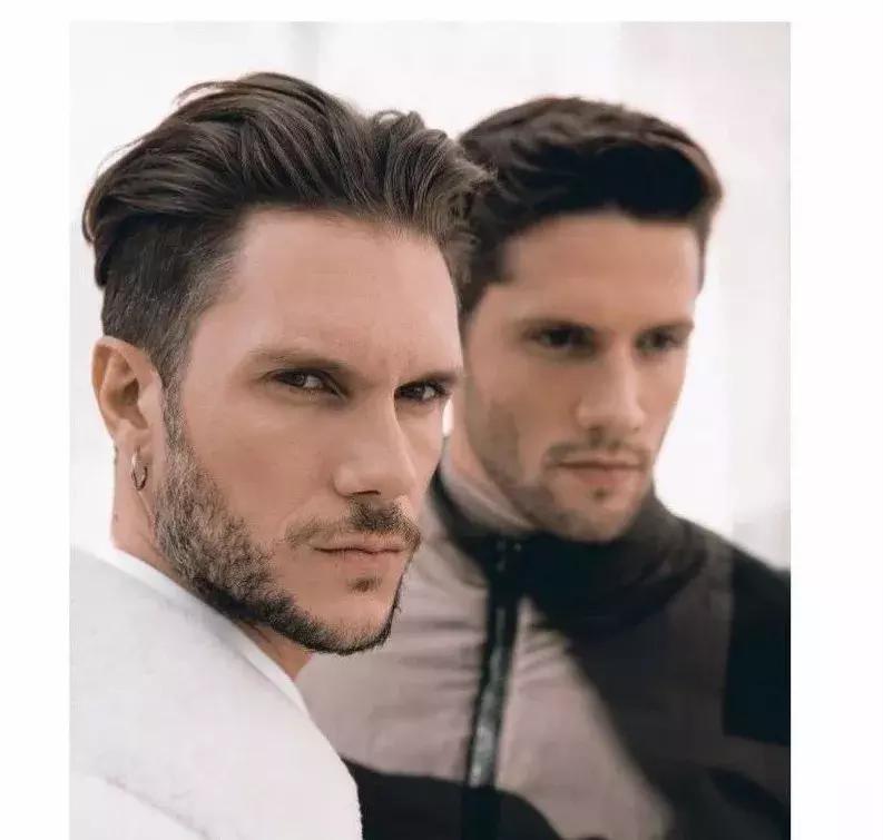 浣撳潧娆х編鐢锋ā鑻变繆鍋ョ編,浣撳潧鐢锋ā澶╁洟