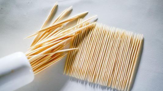 口腔护理牙缝清洁,牙缝清洁是每个牙缝都要清洁吗