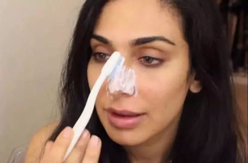 「牙膏使用技巧」您的万能牙膏使用技巧已到位！➸➸➸请查收