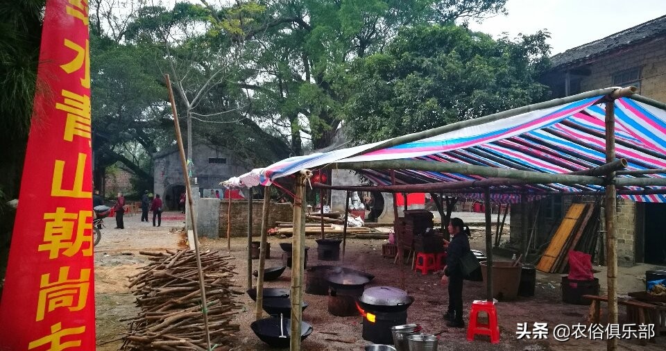 逝者出殡前开光仪式是什么,出殡前一天烧纸有什么讲究