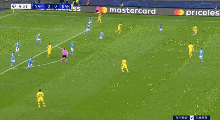 442阵型的弱点,防守型后腰加图索