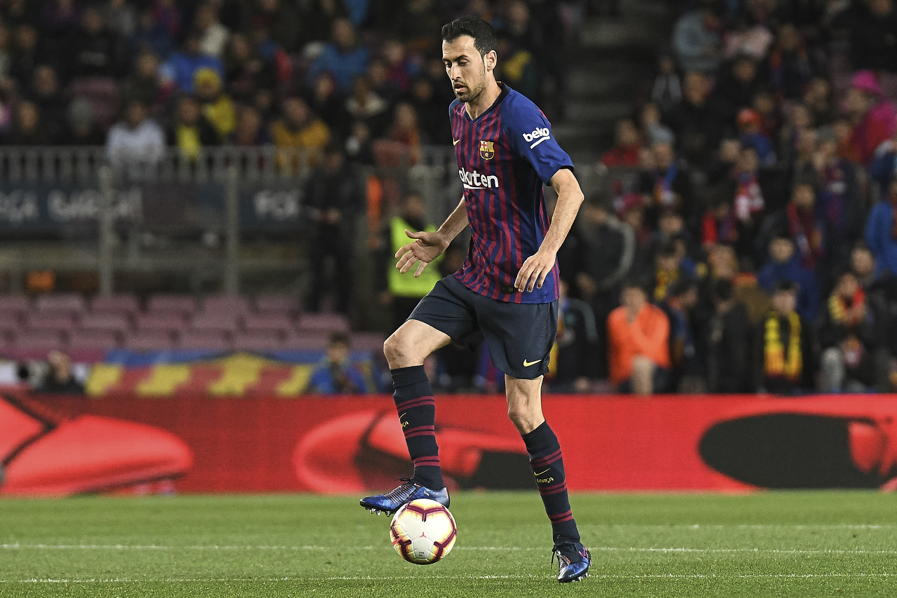 曝巴萨决定解雇科曼,科曼出任巴萨教练的引援计划