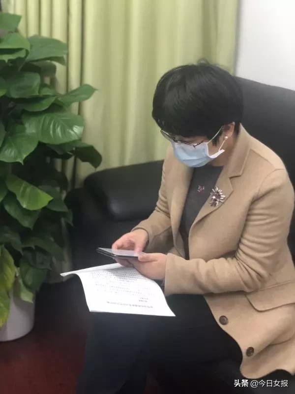 湖南首例新冠肺炎确诊病人治疗过程直击:定点收治医院女院长战疫一个月做了这些事