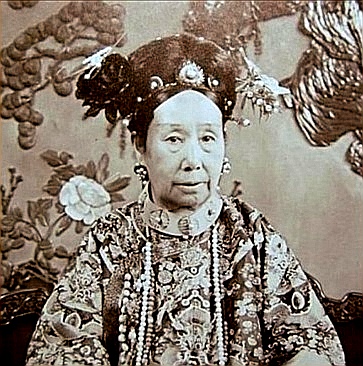 清朝二十八位皇后的影视形象,清朝皇帝皇后古装写真