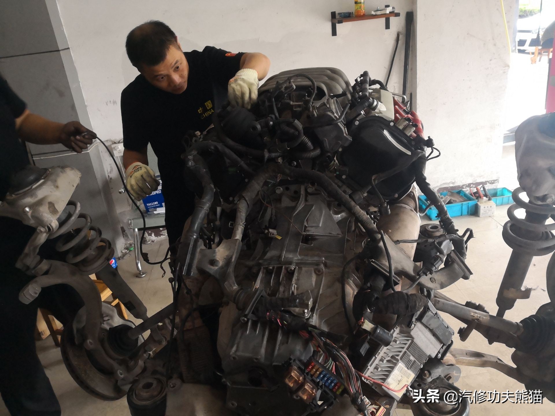 2010年的奥迪a6l2.8烧机油吗,08年奥运版奥迪a6值多少钱