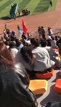 小伙子真帅搞笑视频,小伙子很优秀搞笑图片