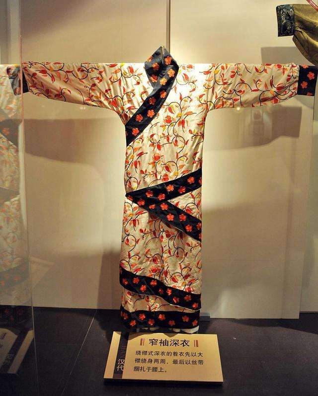 裤子起源于哪个国家,裤子发展史古人何时才穿上裤子