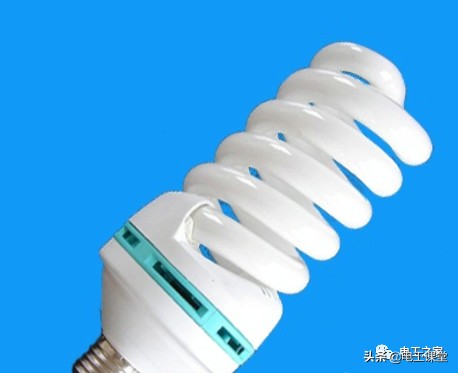 三基色节能灯与led灯哪个亮,节能灯是三基色灯吗