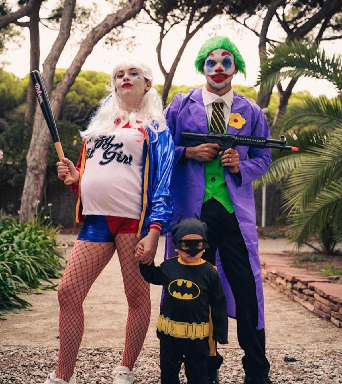 23位足球明星过万圣节，莱万夫妇扮小丑，迪玛利亚变宇航员