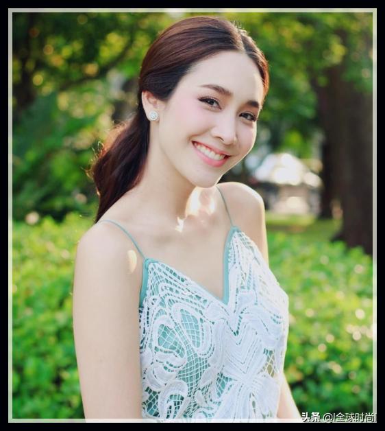 泰国少女选美冠军富家千金之女优雅穿搭显高贵——Min