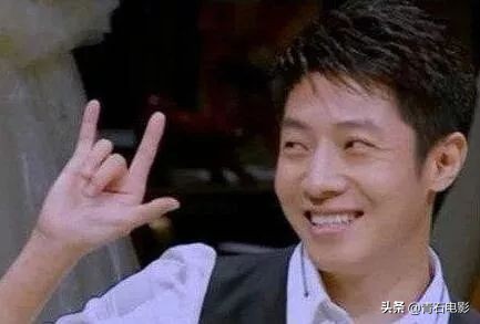 央视3大名嘴“神仙打架”，董卿点评上热搜，李莎旻子晋级引争议