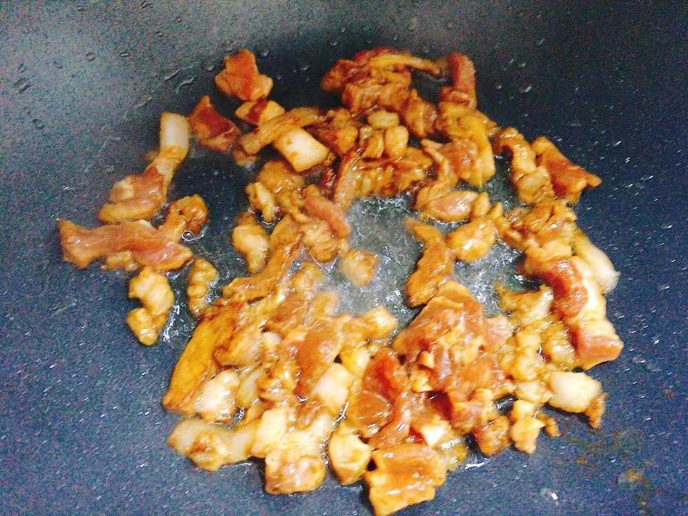 香干炒肉怎么做才能松软入味,香干炒肉怎么炒香干才会入味