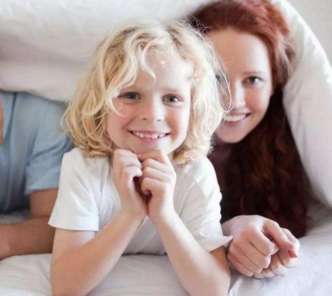 换季了孩子皮肤干燥怎样护理,儿童秋季皮肤干燥发痒怎么办