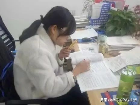 清华园实验学校靖远,清华园实验学校室内体育