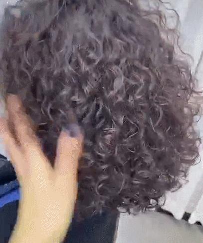 老人烫染头发干枯怎么办,头发烫染后干枯有什么偏方