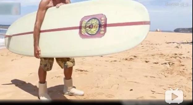 当靴子成为一种*器武**