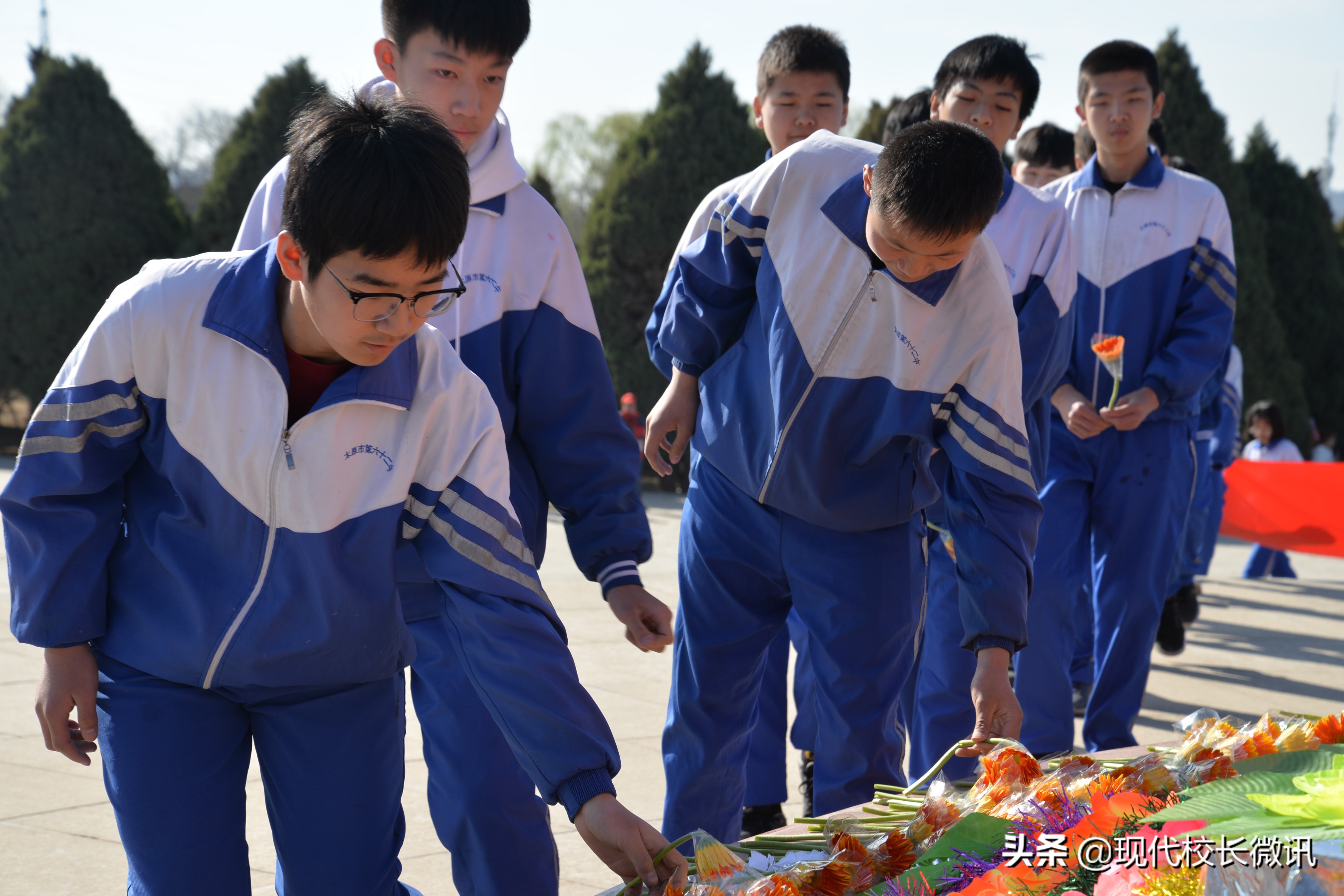 弘扬雷锋精神争做时代少年活动,缅怀革命先烈弘扬革命精神活动