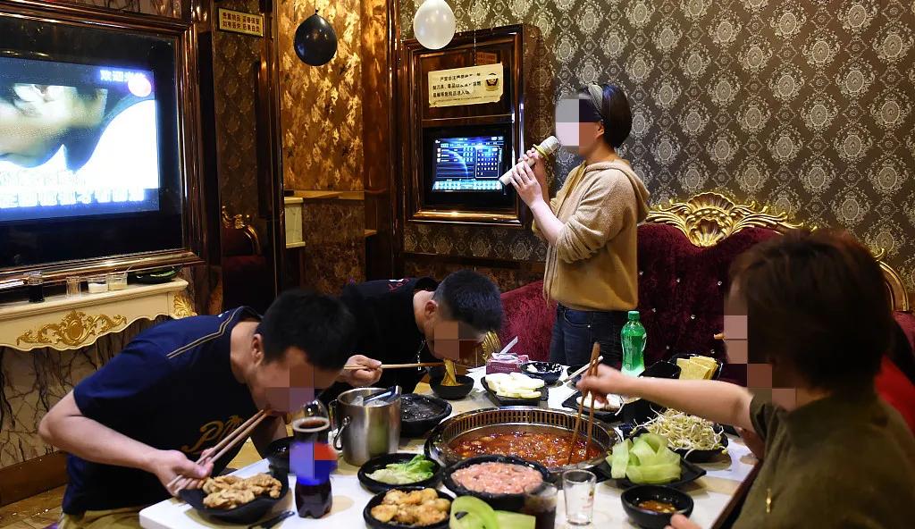 KTV是如何从“时髦之王”沦为“大妈最爱”的？