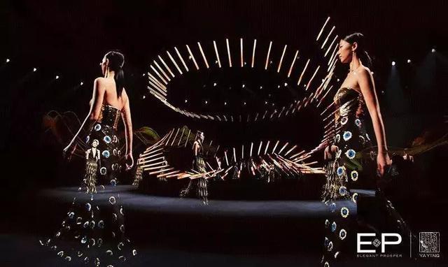 ep雅莹走秀2019,ep雅莹黑裙子