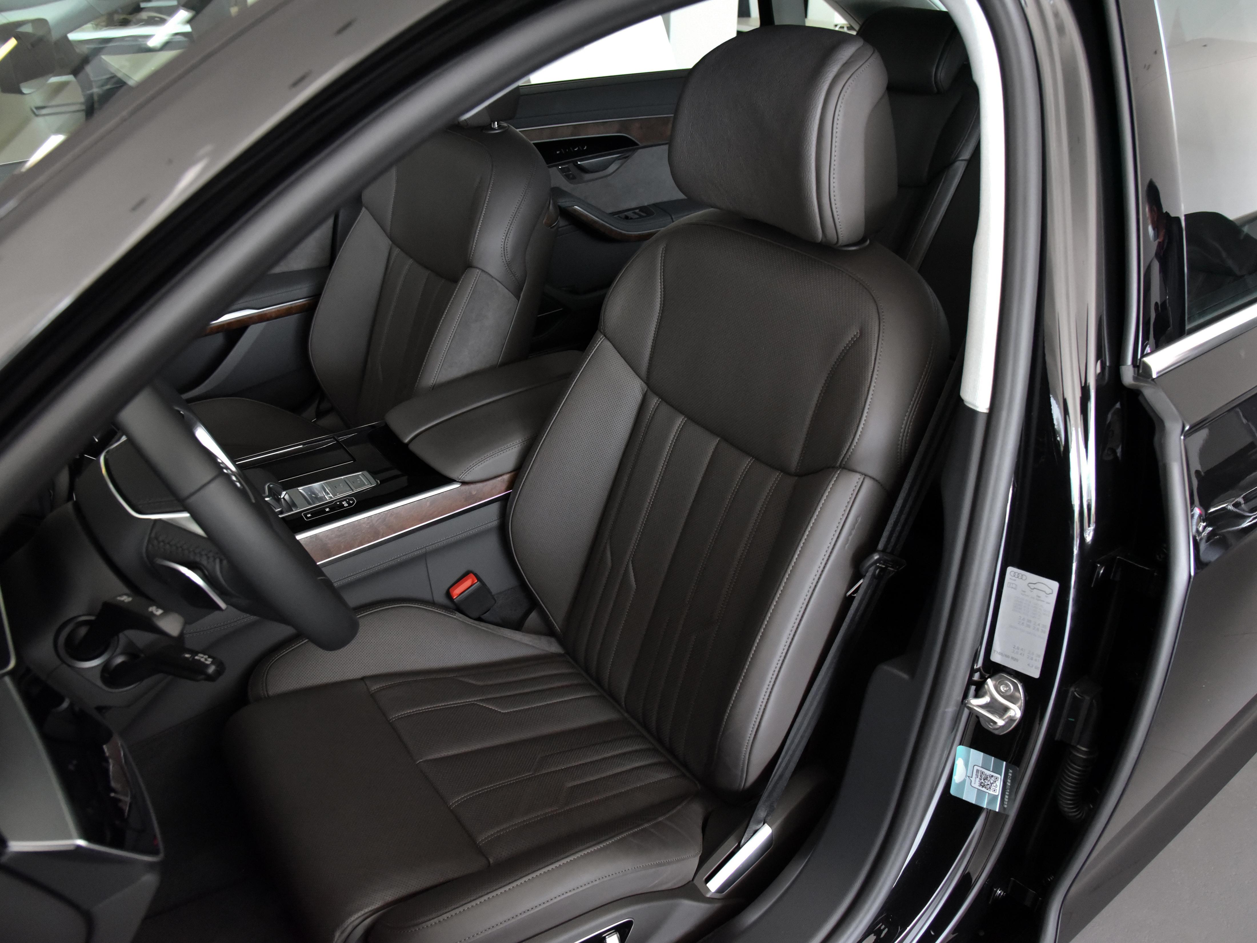 奥迪a8v6发动机,奥迪a8新款3.0t顶配驾乘体验